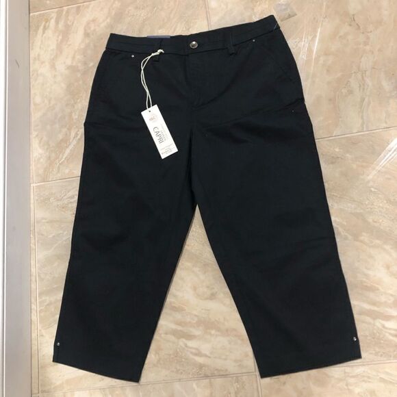 NWT Ladies Capris size 8 black - Picture 1 of 6